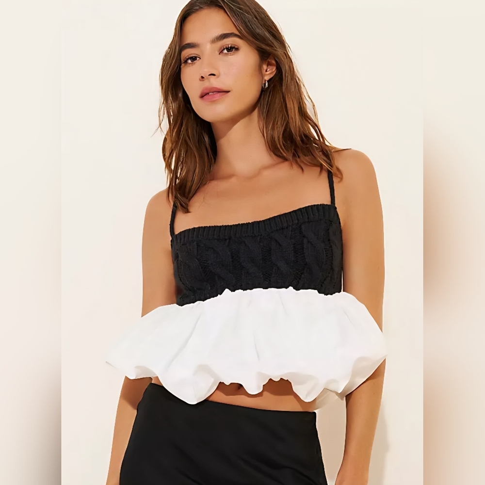 For Love And Lemons Black & Cream Elegant Knit Crop Top. Small.